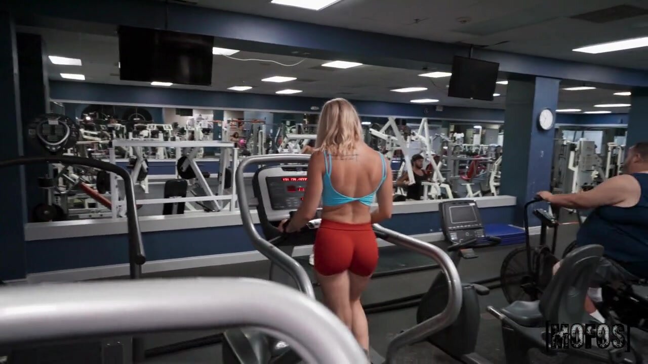 Kelsey Kane - Treadmill Tail