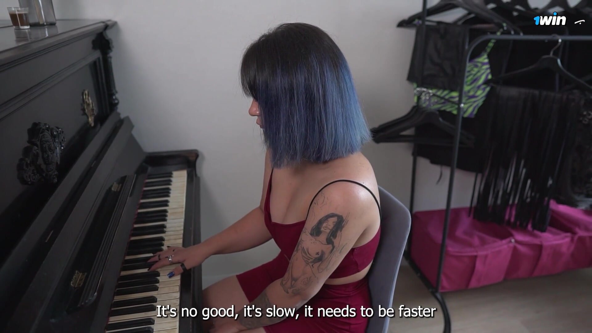 Mira Wair - Submissive Girl Got a Free Piano Lesson