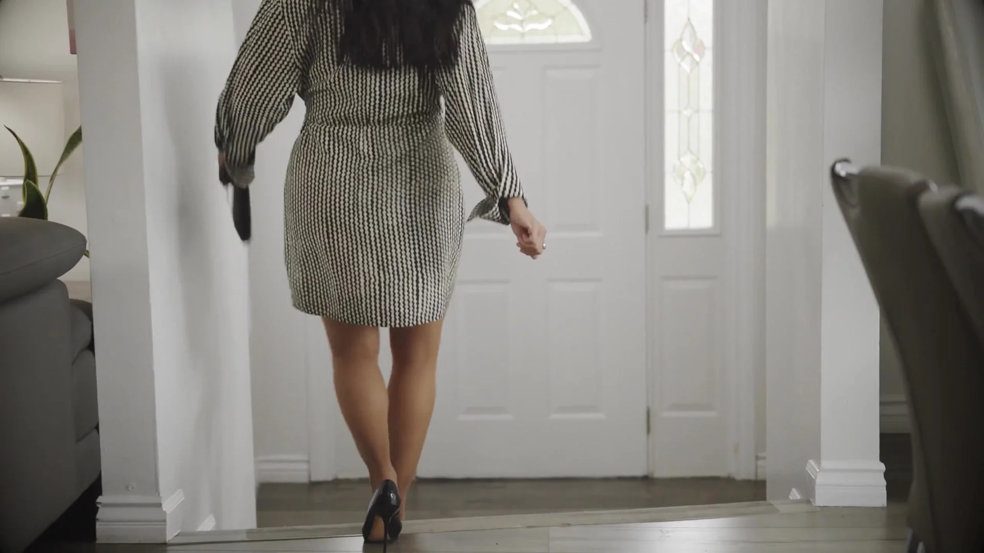 Dana Vespoli - The Texting Incident in HD | Porntrex...