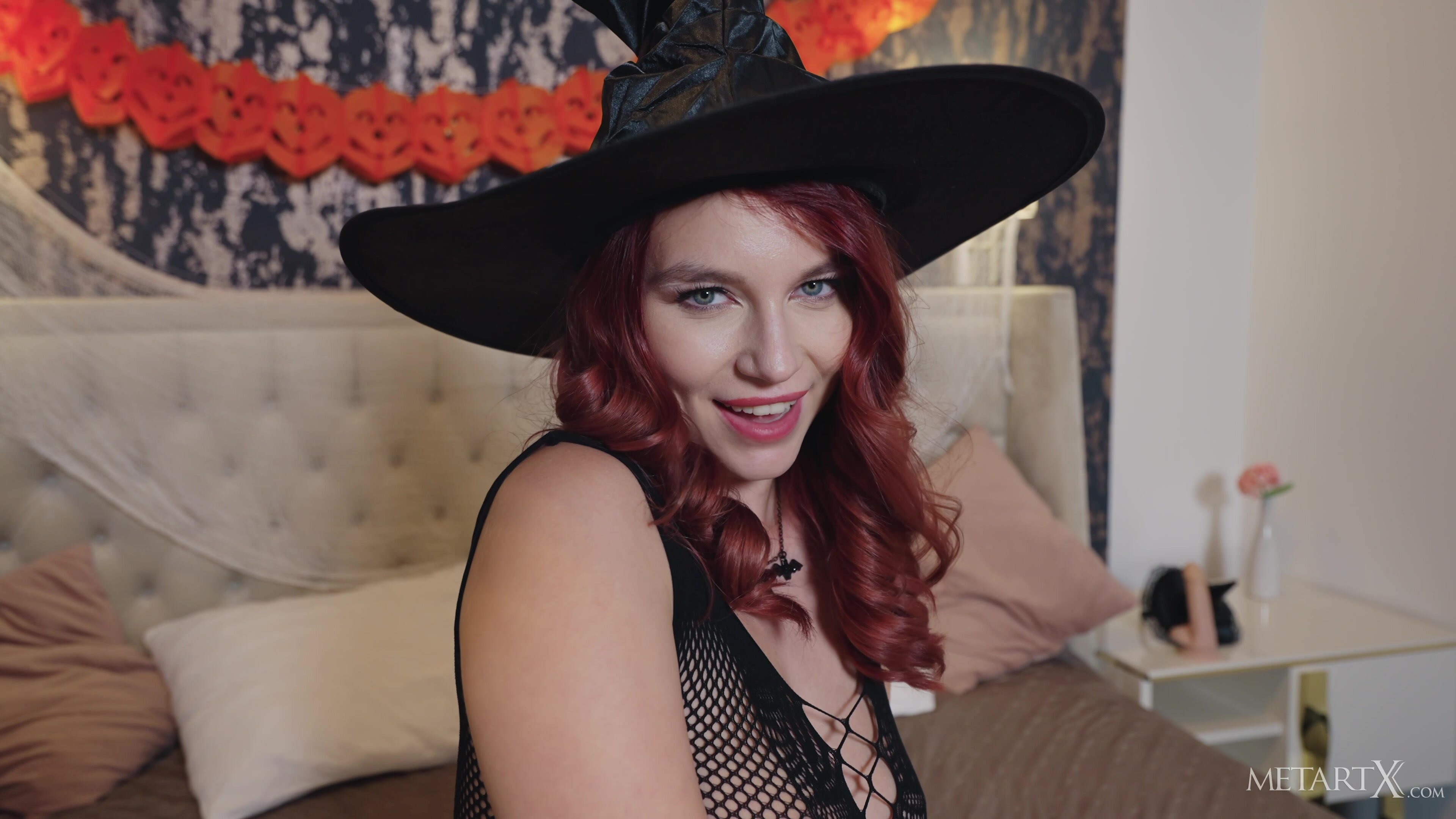 Leya Desantis - The Witch 2 in 4K