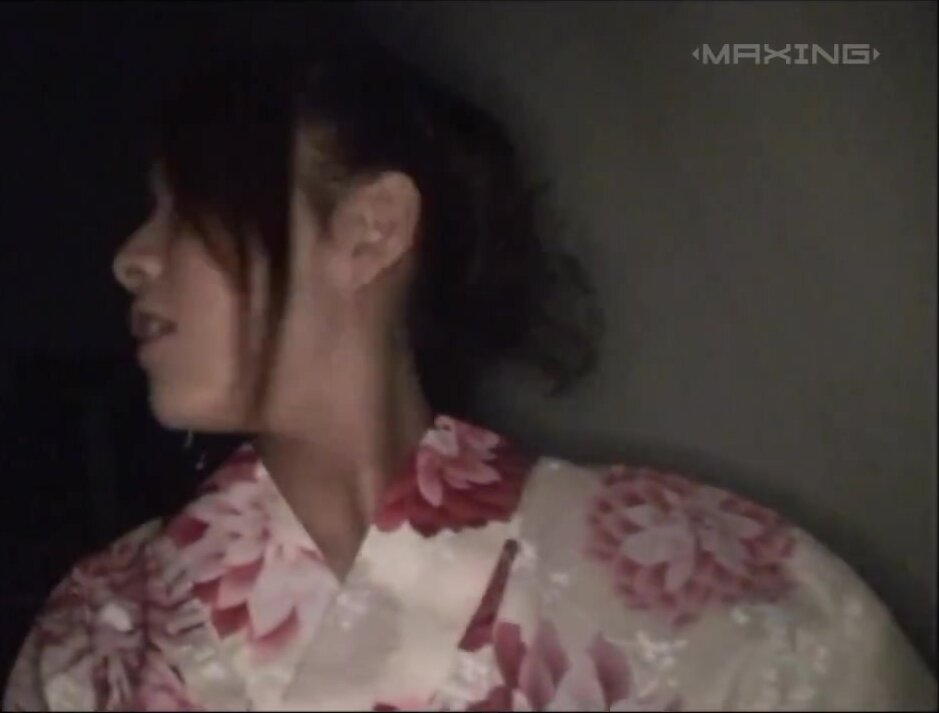 MXDLP-268 Cool Japan!! A Japanese Woman Who Goes Wild In A Kimono That Is Open 4 Hours