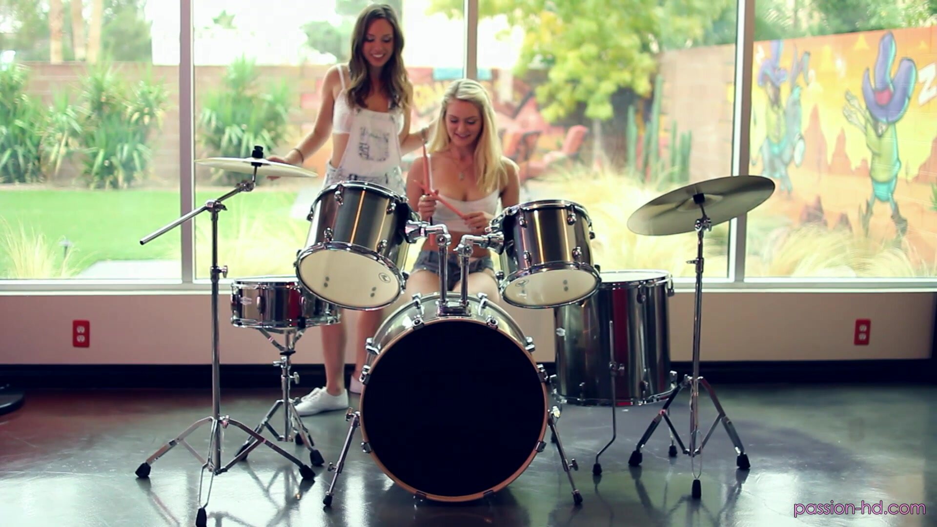 Passion-HD - Jade Nile And Alli Rae Bang The Drum Teacher