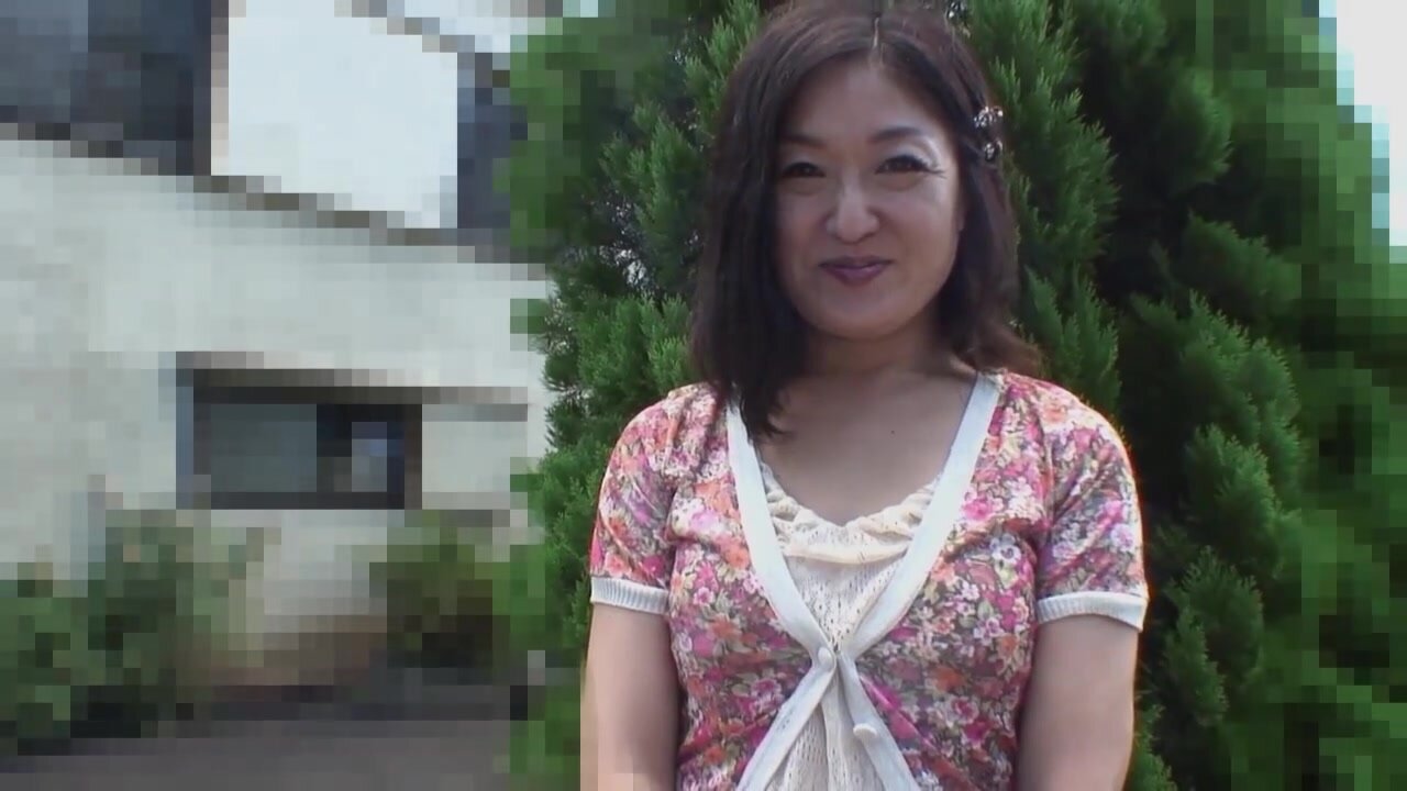 Milf in Love - Hairy Japanese milf - Episode 01