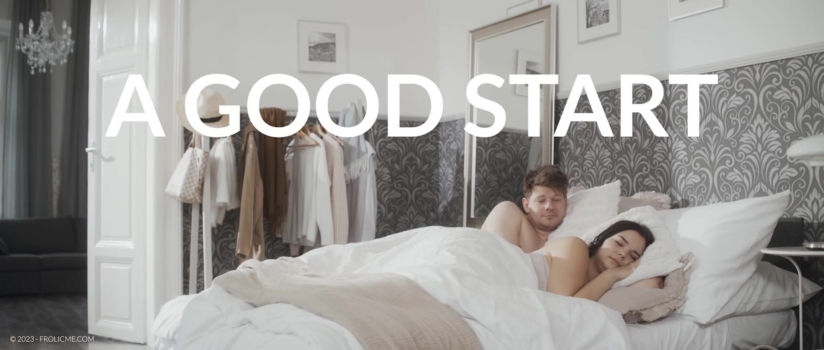 FrolicMe - Good Start - Sofia Lee