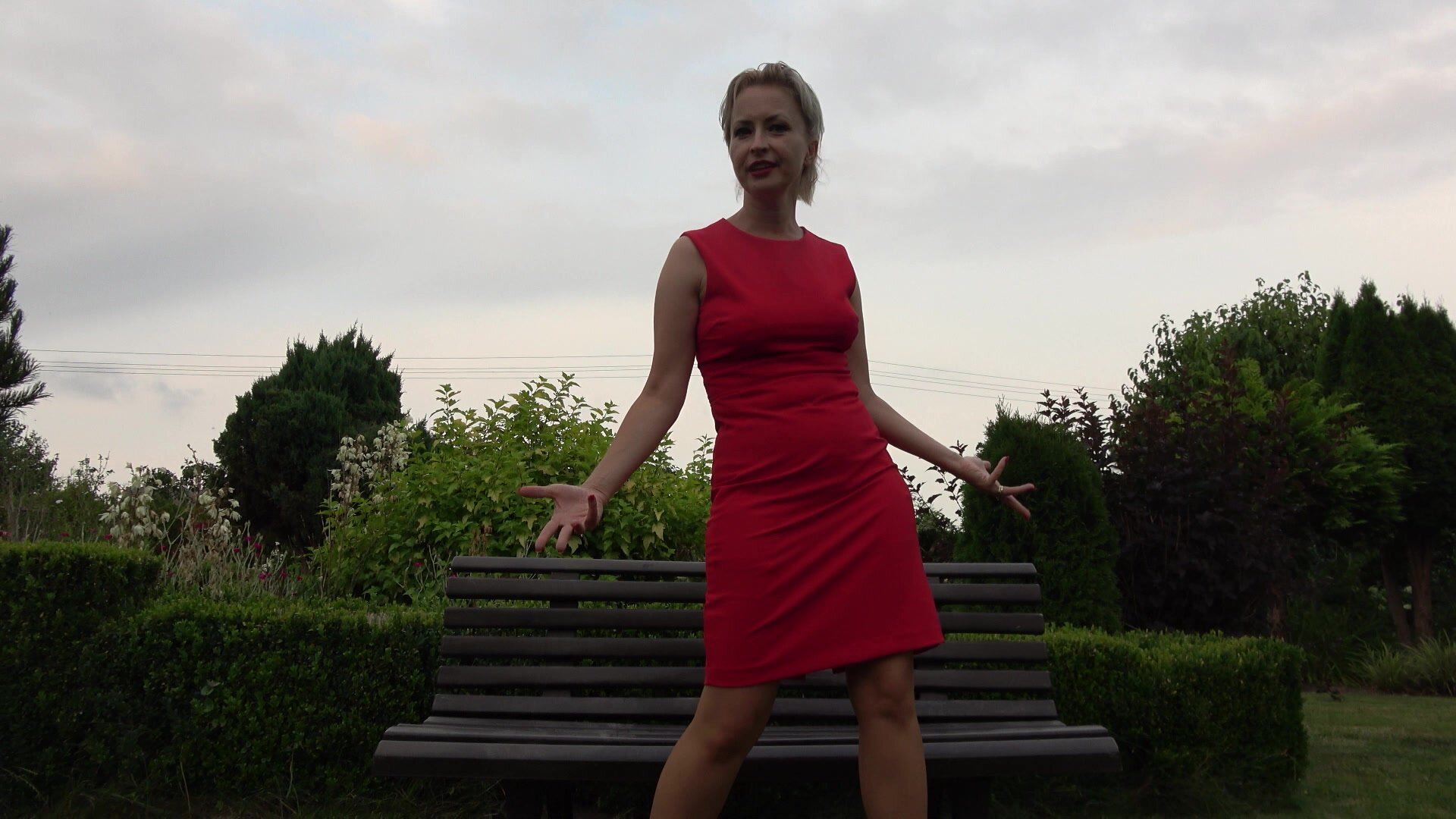 Wanilianna - Ive - Got My Red Dress On Tonight