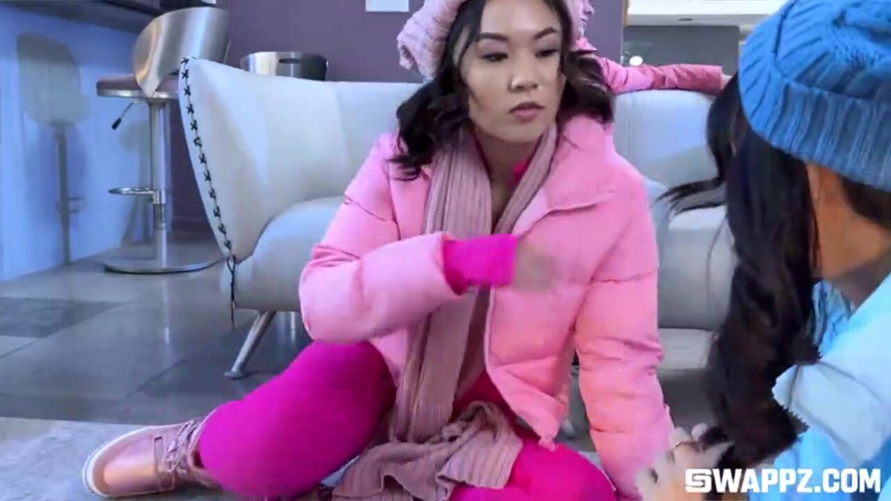 Lulu Chu & Kimmy Kimm - Our Pussy Withdrawal Ends With A Snowed In Swap