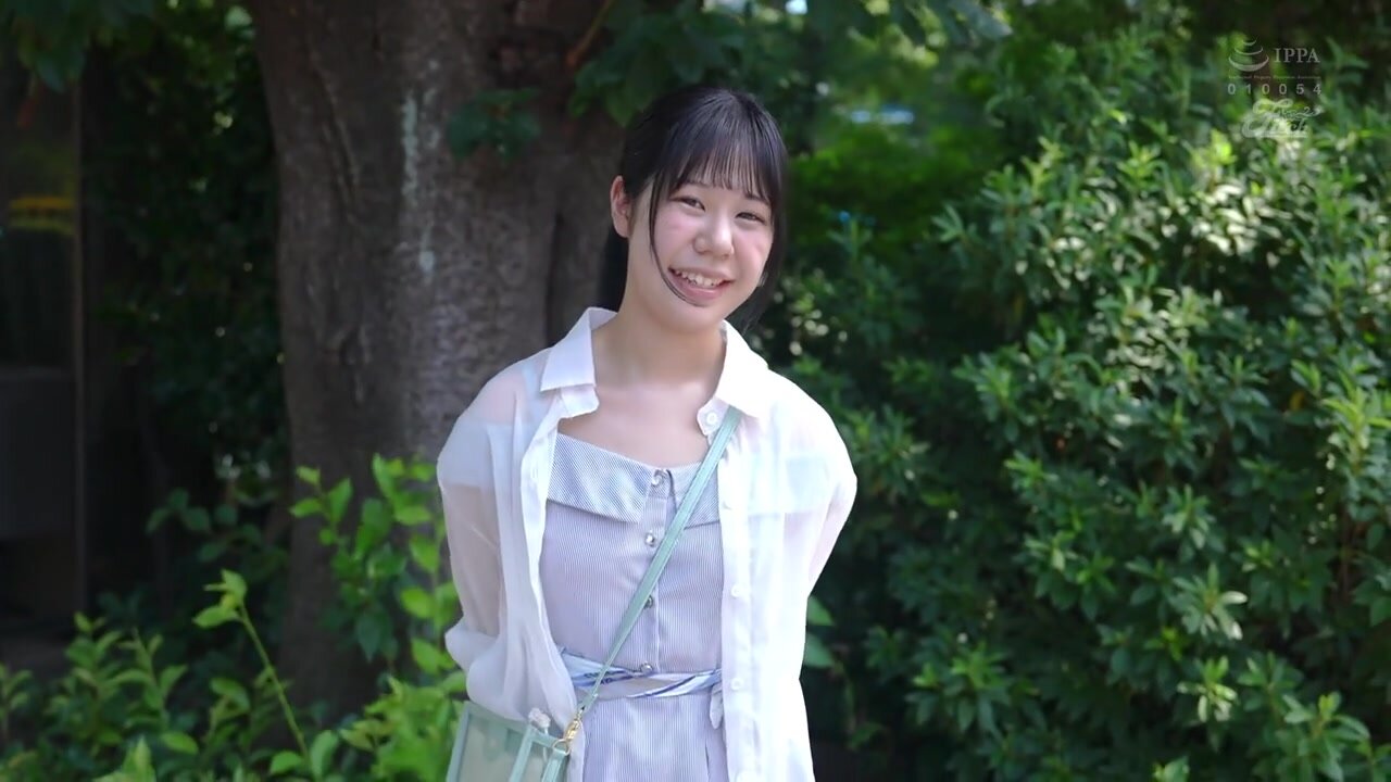 FPRE-158 A Simple 18-year-old Natural H-cup Beautiful Girl From The Countryside Experiences Her First Ever Creampie In 4 Scenes Special: Mai Komori