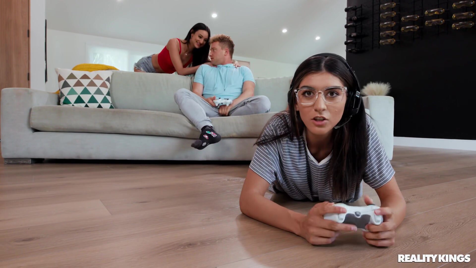 Eliza Ibarra - HotGirlsGame - Fuckign Gamer Roomie's BF