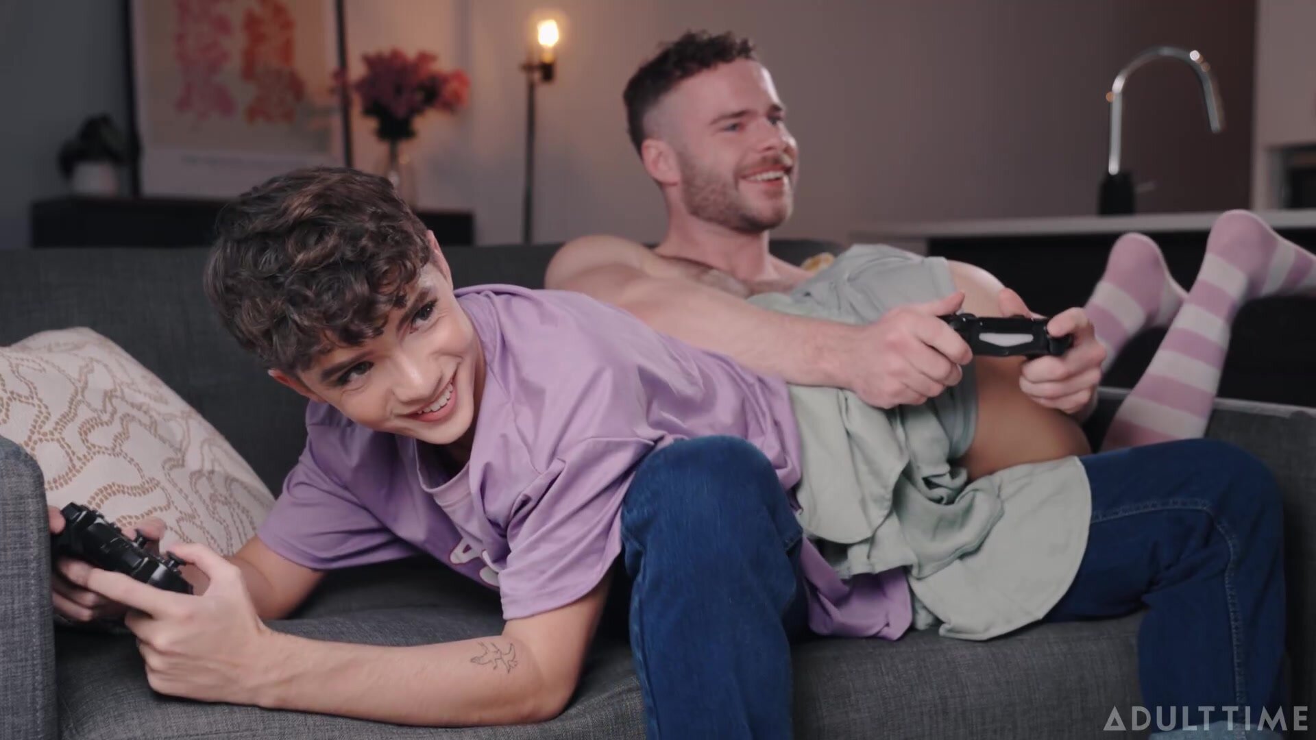 Sam Ledger - Gamer Femboy Scores With Horny Boyfriend