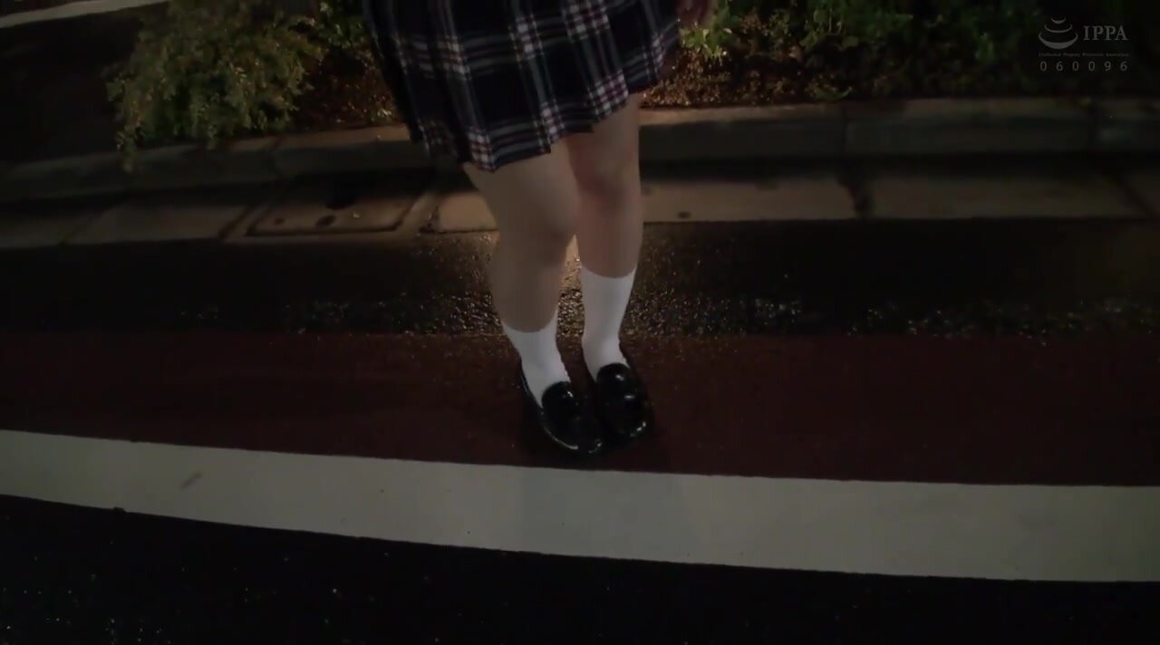 SKMJ-593 An Innocent Schoolgirl Endures Her First Molestation. No Matter How Scared She Is, No Matter How Much She Feels, She Must Not Make A Sound! Even If She Refuses, A Stain Is Discovered On Her Panties → Her Face Turns Red With Shame → When You Put Y