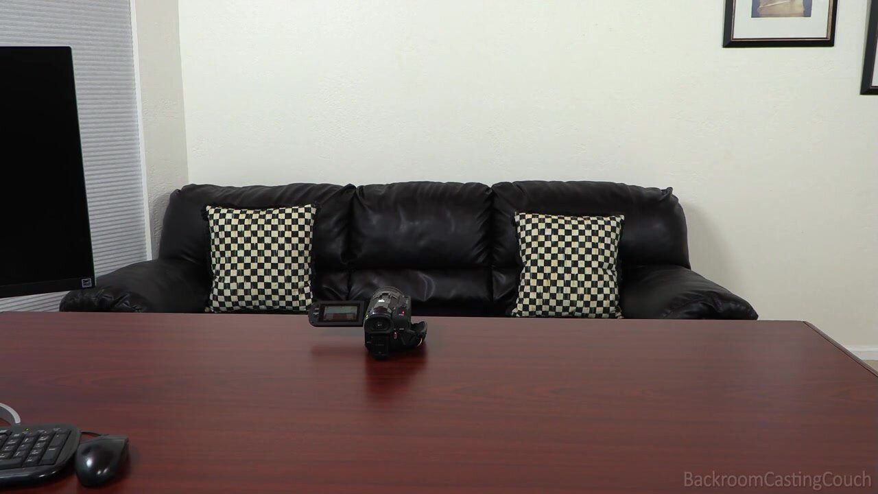 BackroomCastingCouch - Sophie