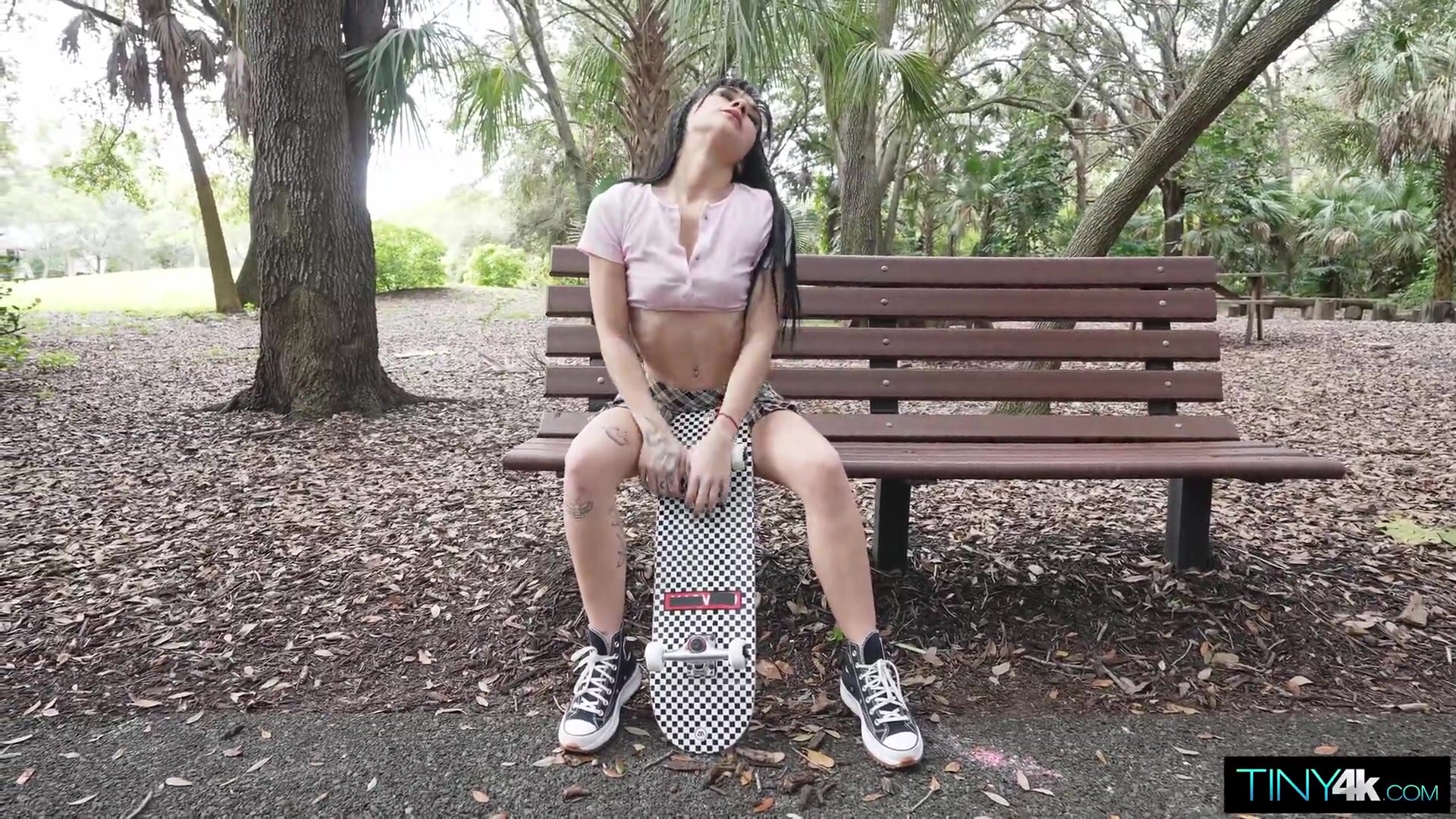 Delilah Dagger - Skater Girl Hookup