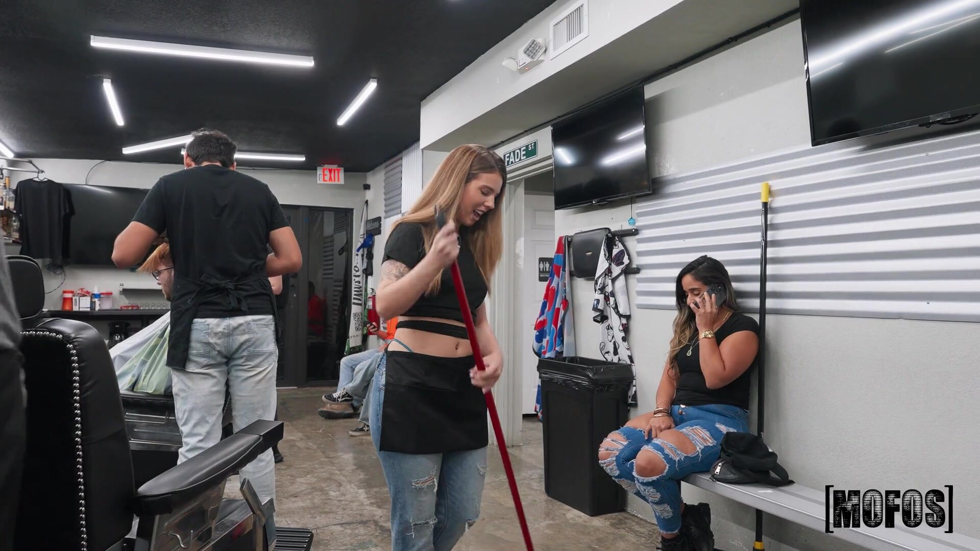 Lucky Anne - At The Barbershop in HD