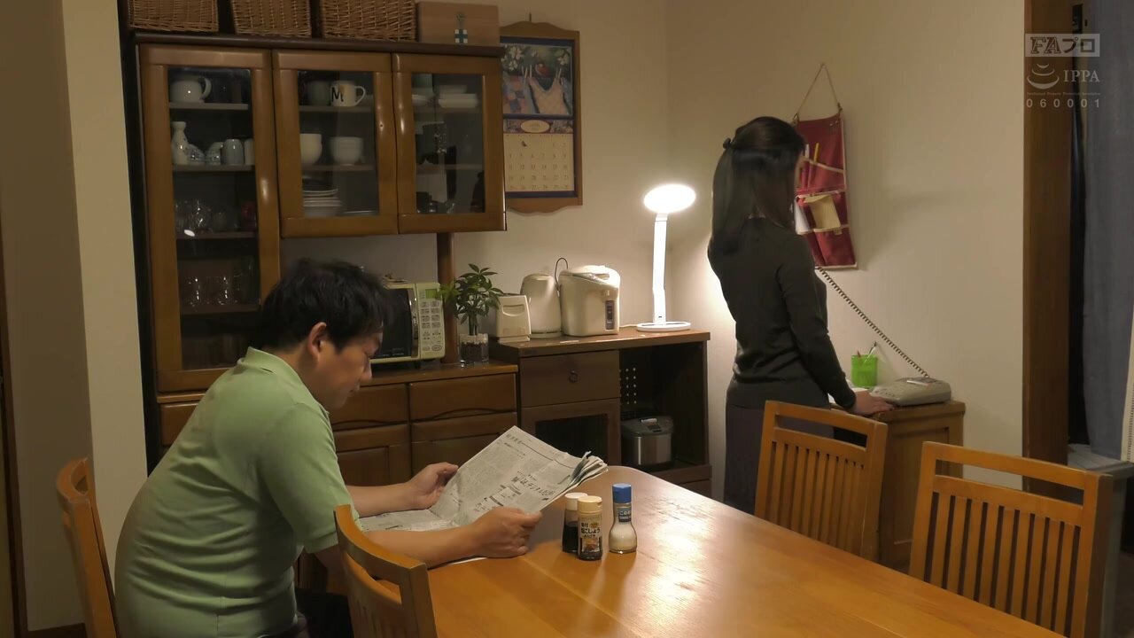 HOKS-193 My wife is lewd and lustful... We spent our days together getting wet Minaho Ariga