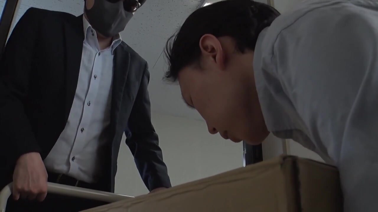SUJI-273 Delivery Lolita Girl Training Video