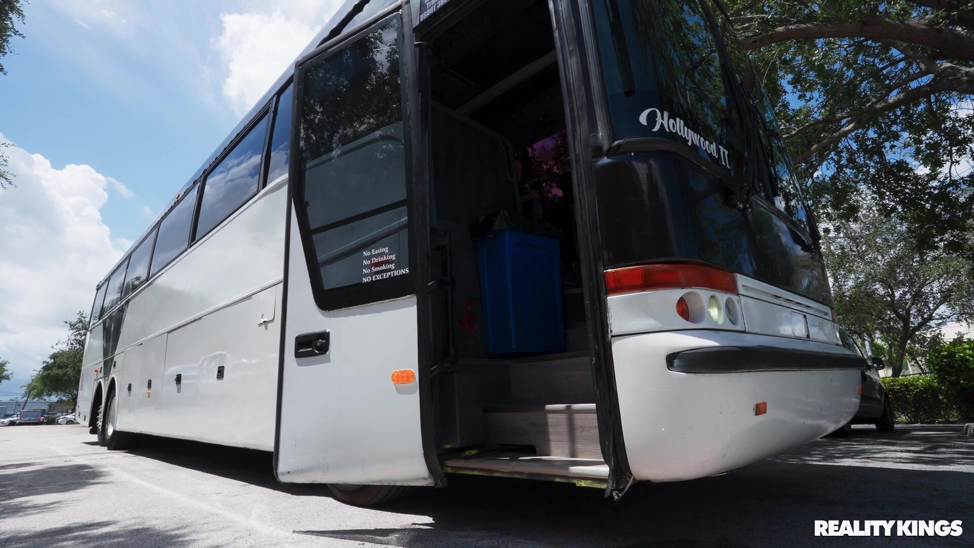 Lexi Victoria - Cheating Boyfriend Gets Bus-ted