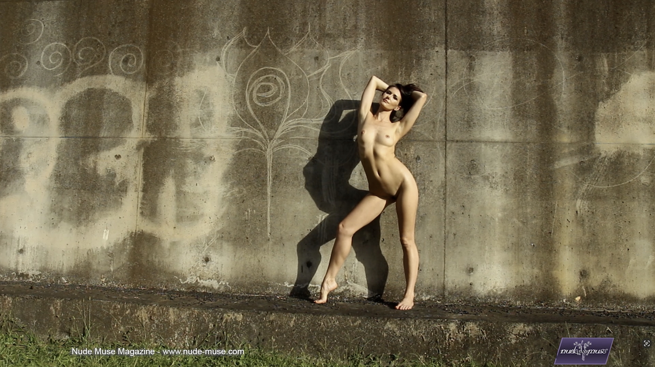 Kathleen – Wall
