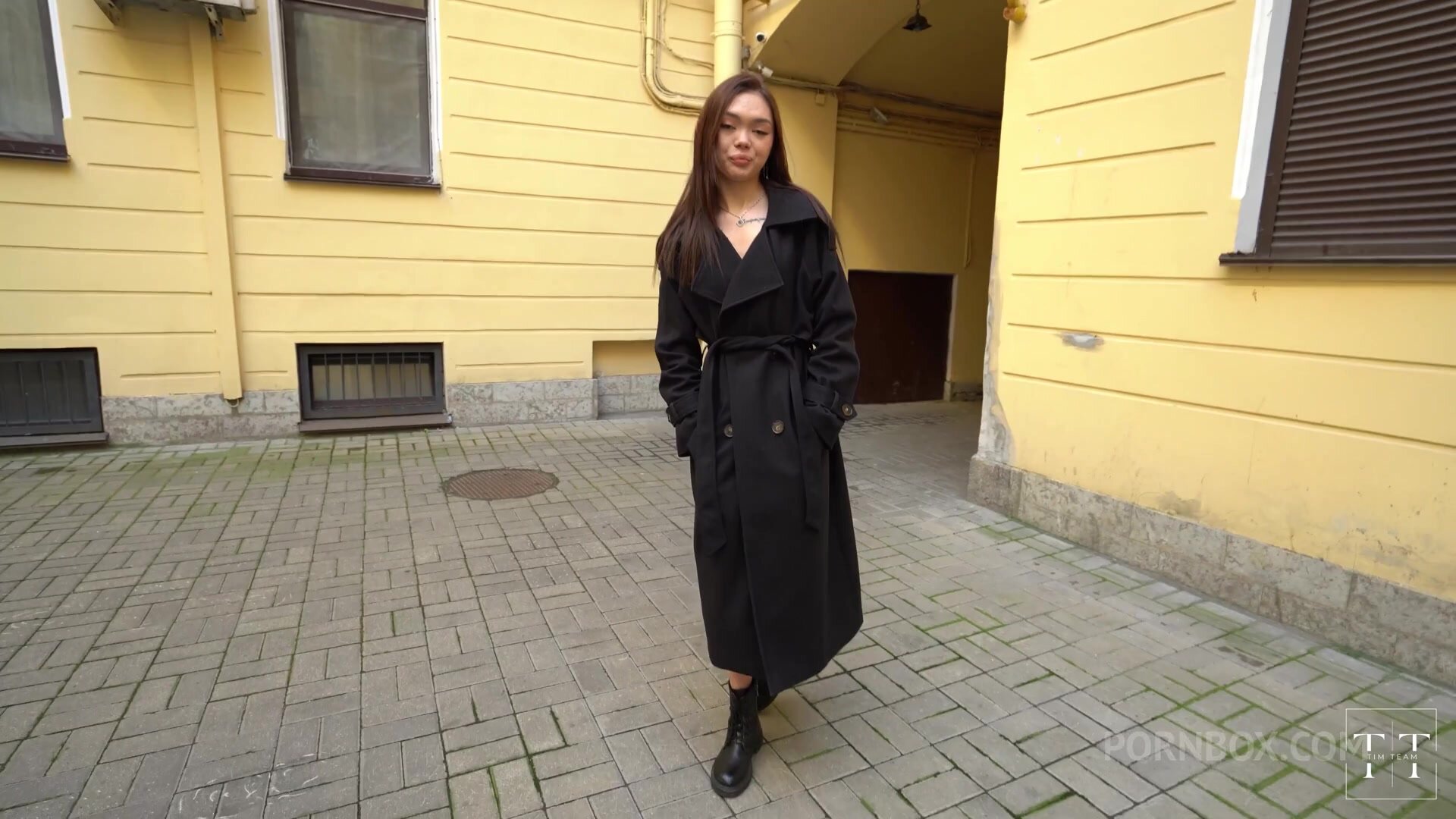 Kwini Kim - Met a nymphomaniac on the street and couldn't resist her beauty