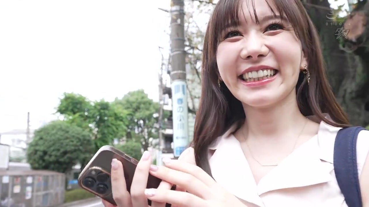 DASS-631 I love older men! Only for those 40 years old or older! If you can resist the temptation of this doll-like body, you can have raw sex! Itsukaichi Mei-chan's super lip fan appreciation festival!