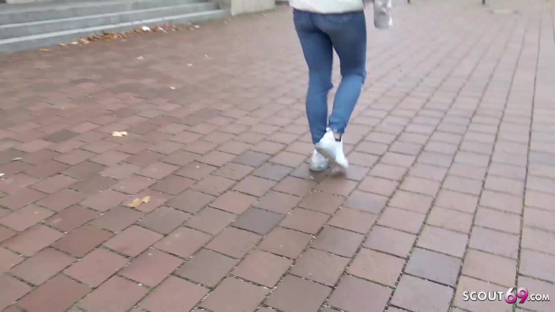 21yr College Girl Seduce To Fuck At Real Street Pick Up Casting