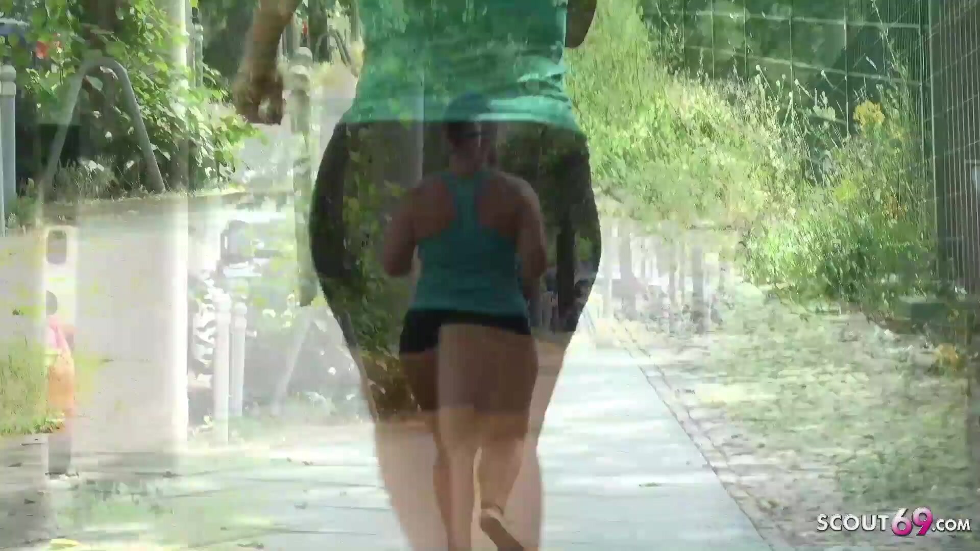 Big Ass Bbw Mature Mom Talk To Fuck At Street Casting