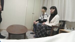A couple who were planning to start a couple's channel applied to do an NTR shoot as a practice, so I made the wife cum over and over again to show her my semi-professional spirit [Yome-chan Warehouse] *Review bonuses available