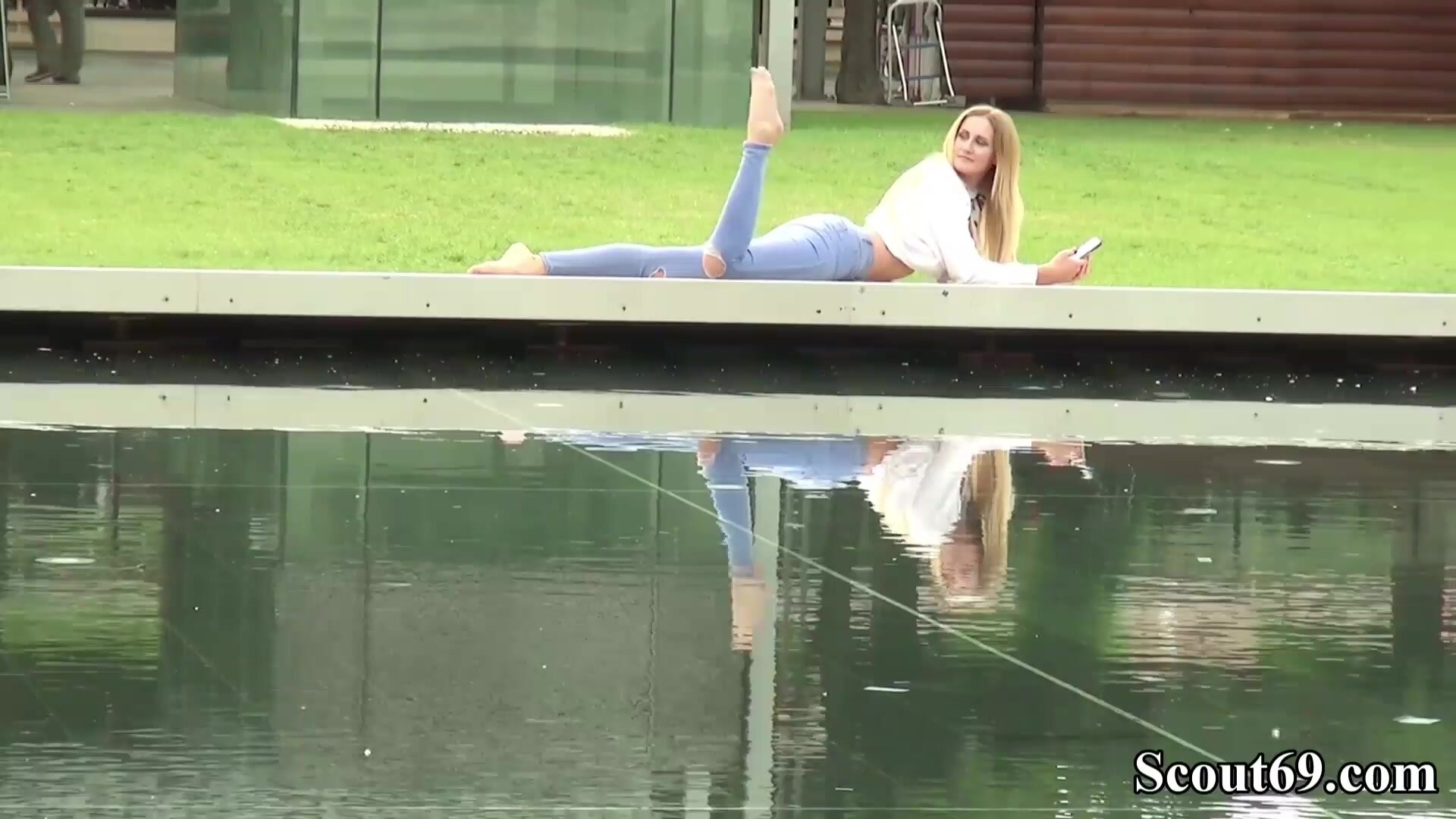 Medical Student Linda Leclair Seduce To Fuck Without Condom At Public Street Casting