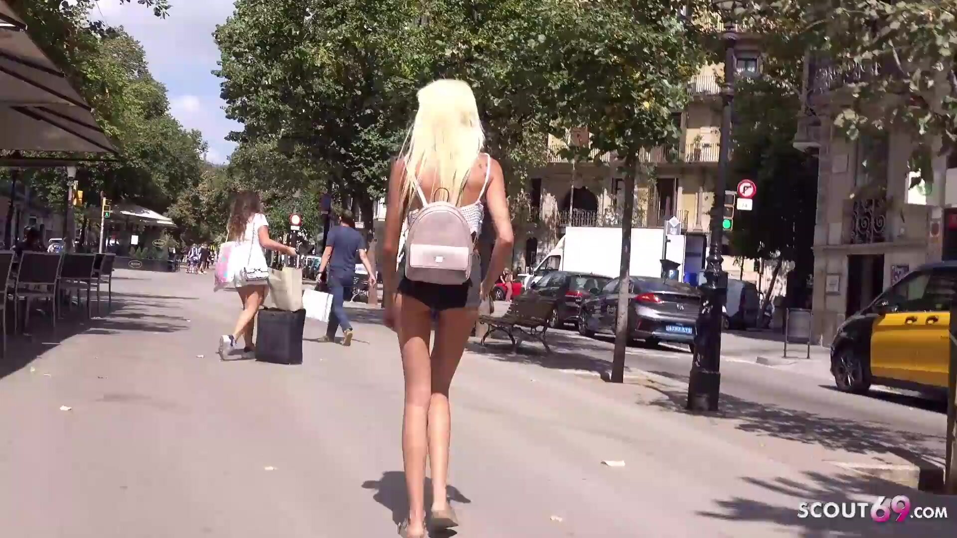 Skinny Blonde Latina Girl In Jeans Hotpants Lockdown Pickup Sex