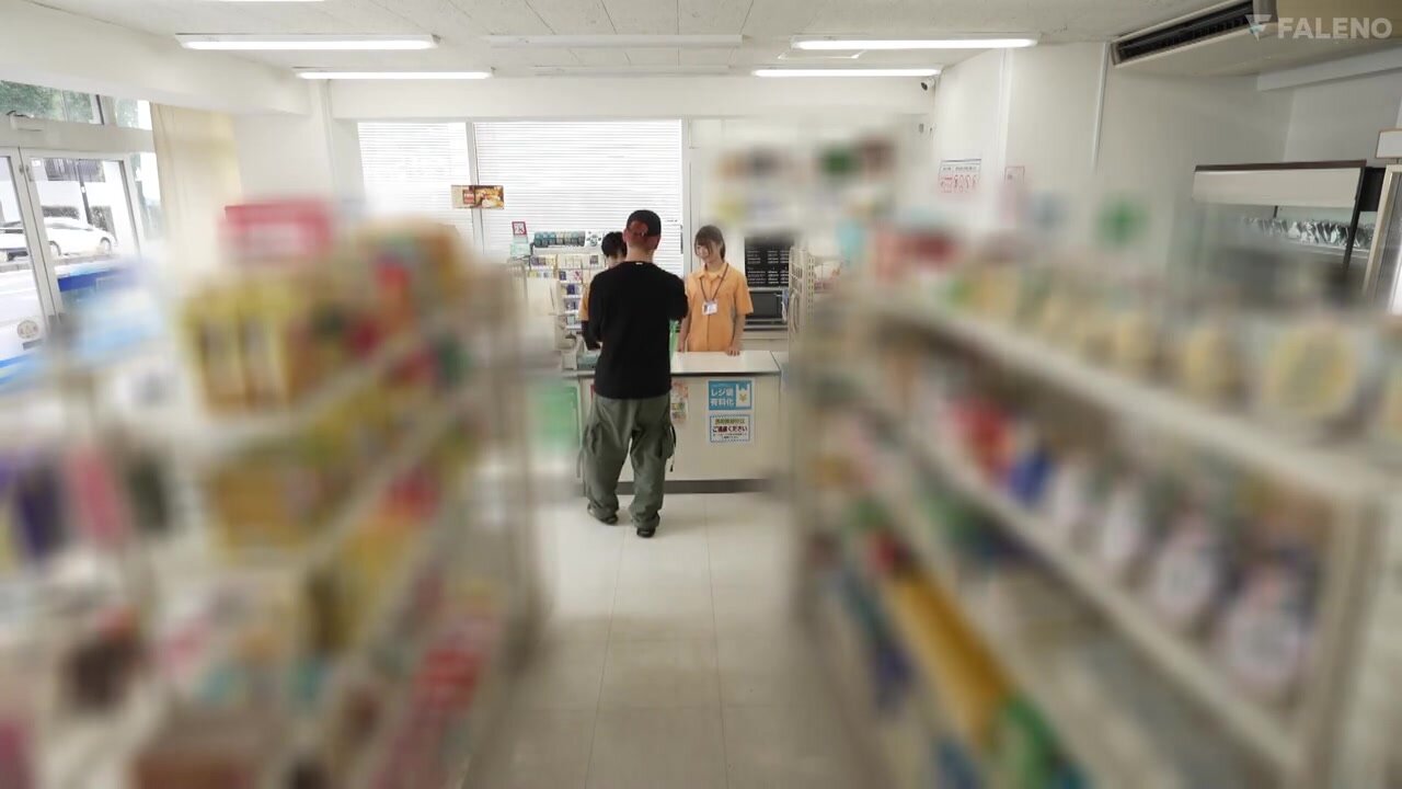 FNS-011 My favorite slender ponytailed girlfriend at the convenience store where I work part-time has been seduced by the nasty store manager and turned into a submissive meat masturbator for pleasure. Yoshizawa Ria