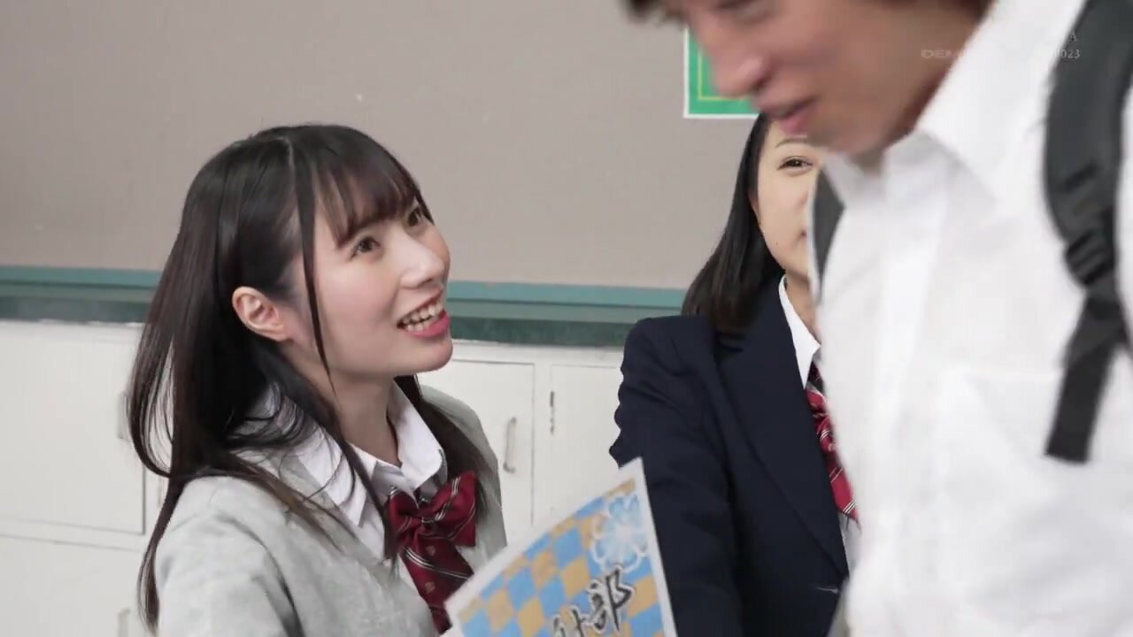 SDDE-751 Schoolgirls who offer their young sweat to handjobs. Private Shin-Nakano Academy "Launch Club"