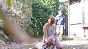 JUQ-677 When a boyish country wife who has forgotten about love found out I was still a virgin, she asked me "Do you want to try it on top of your underwear?" and finally allowed me to cum inside her. Ai Mukai