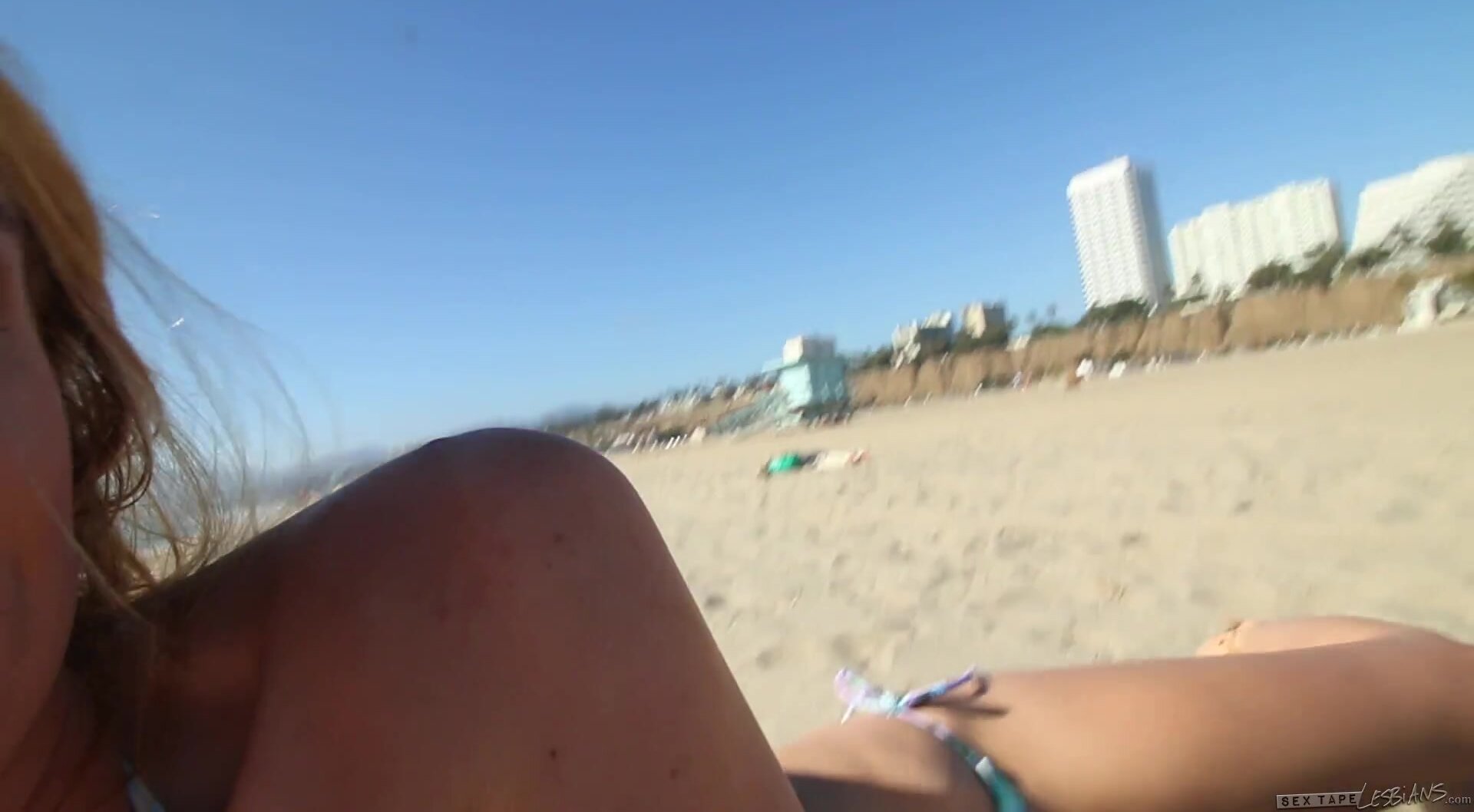 Ana Foxxx, Cosima Knight - Sun Kissed On The Beach