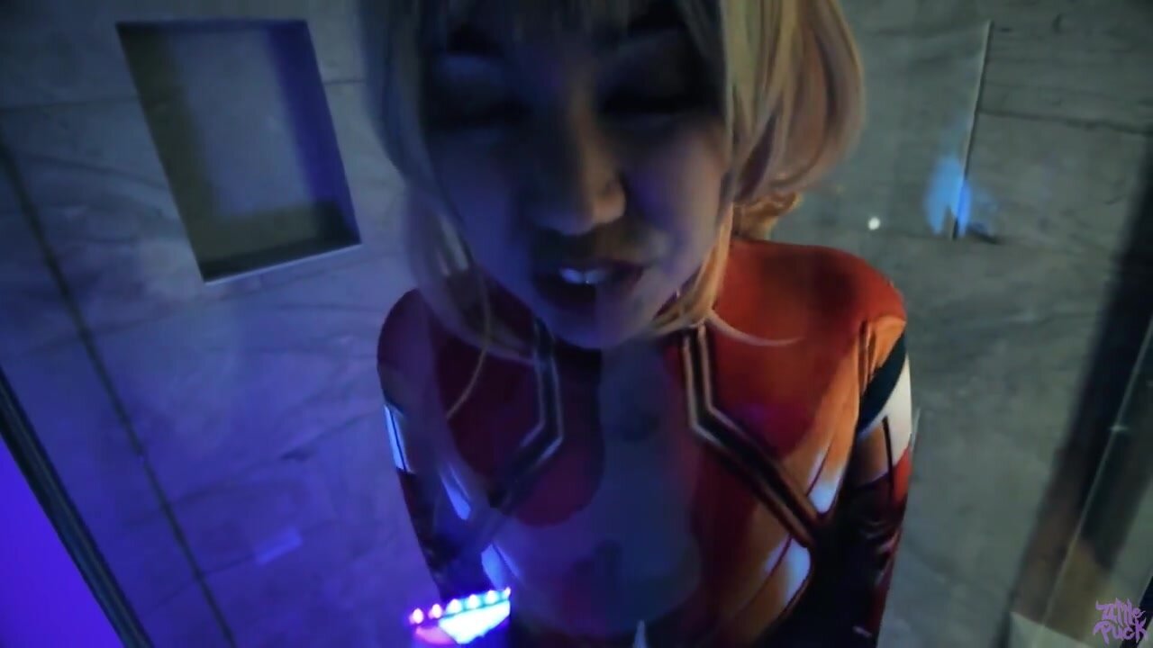 Little Puck - Captain Marvel Alien Gangbang
