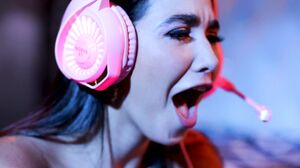 Karlee Grey, Cherie Deville - My Stepdaughter Is A Gamer in HD