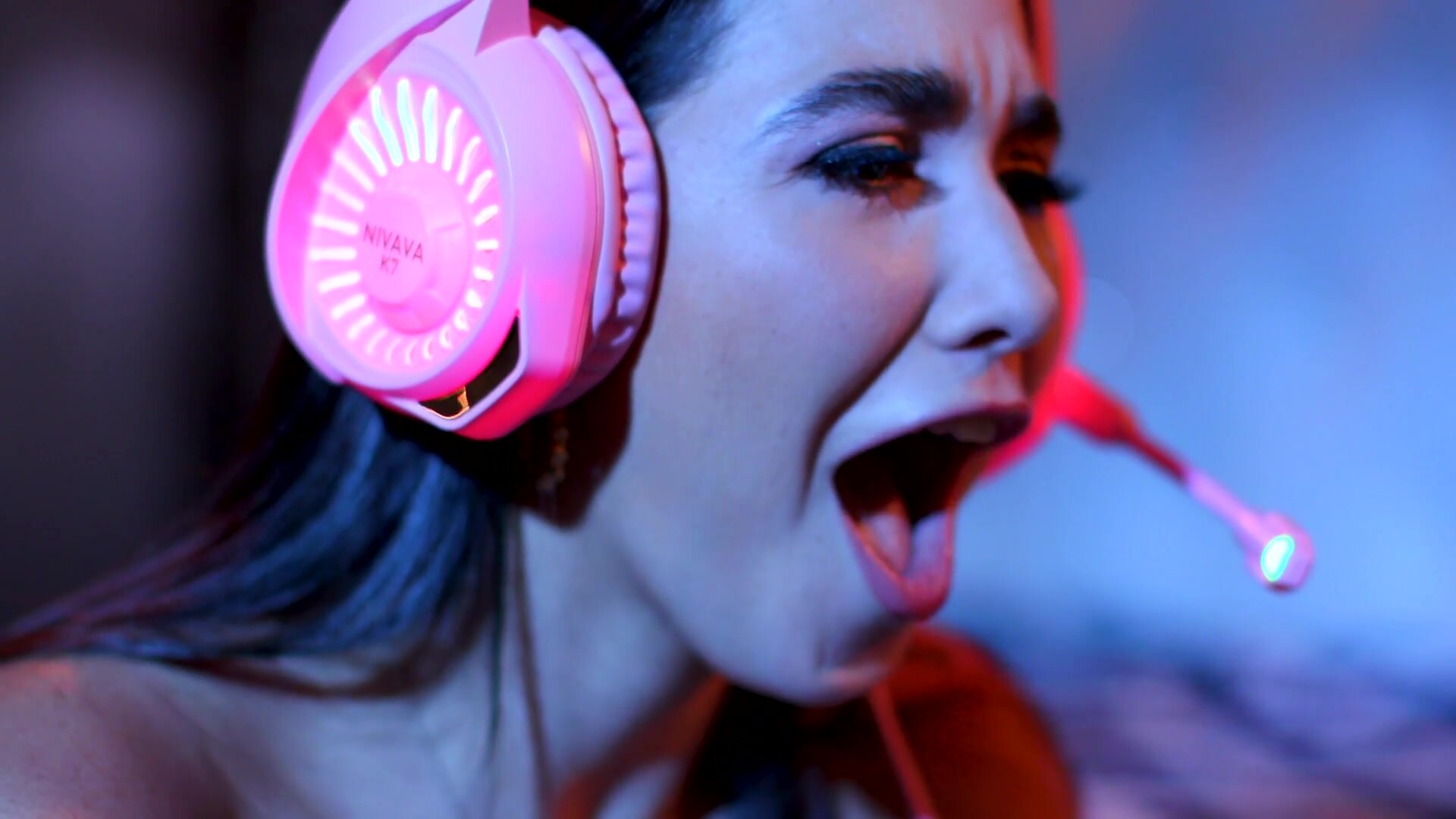 Karlee Grey, Cherie Deville - My Stepdaughter Is A Gamer in HD
