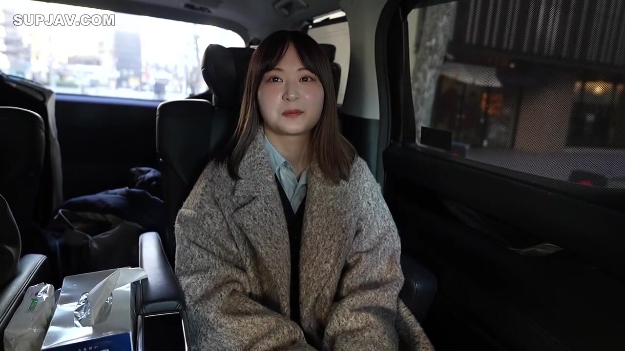 [Face Revealed] [2 Ejaculations] A Quick Ejaculation In The Mouth During Work, A Call At Night For A Facial. I Called An Obedient Innocent Girl During Work And Had Her Do Some Sexual Relief.