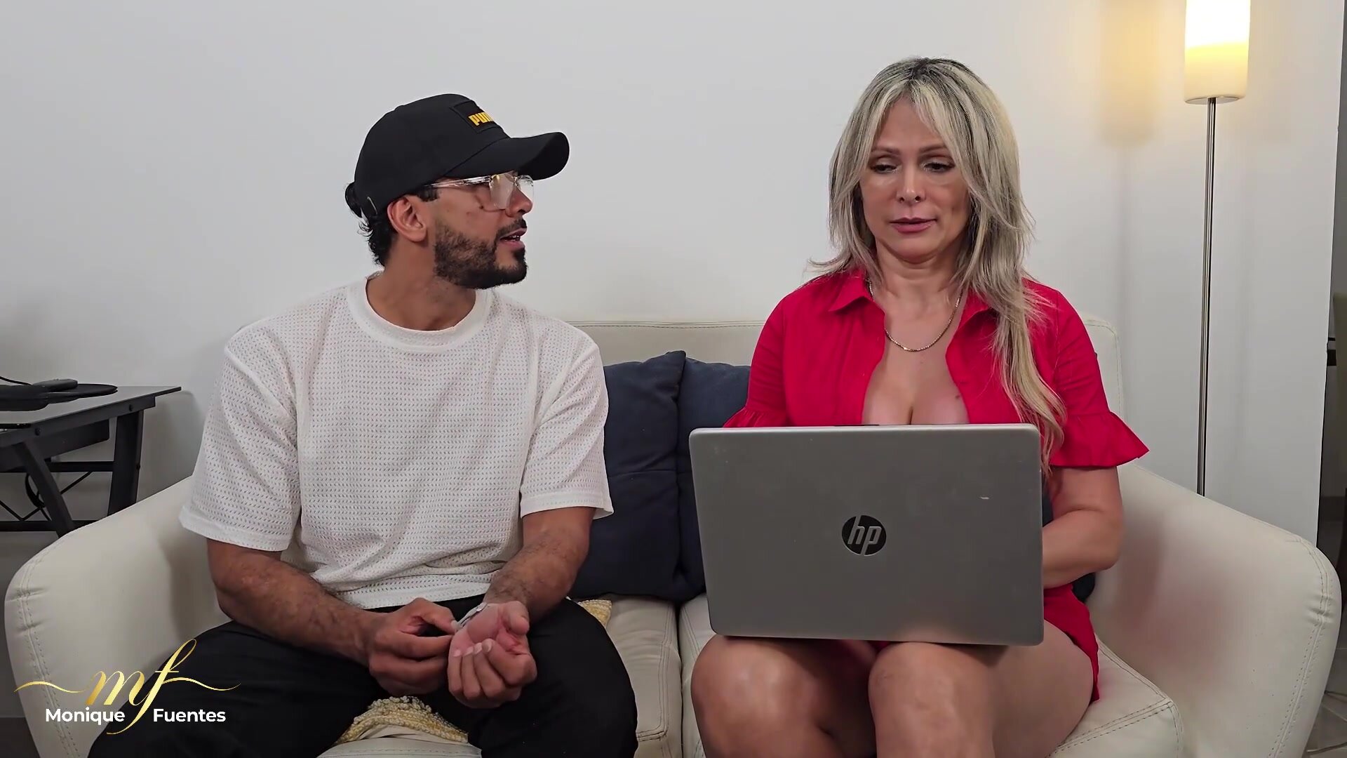 Monique Fuentes -  A MILF talent agency owner auditions a singer for a job