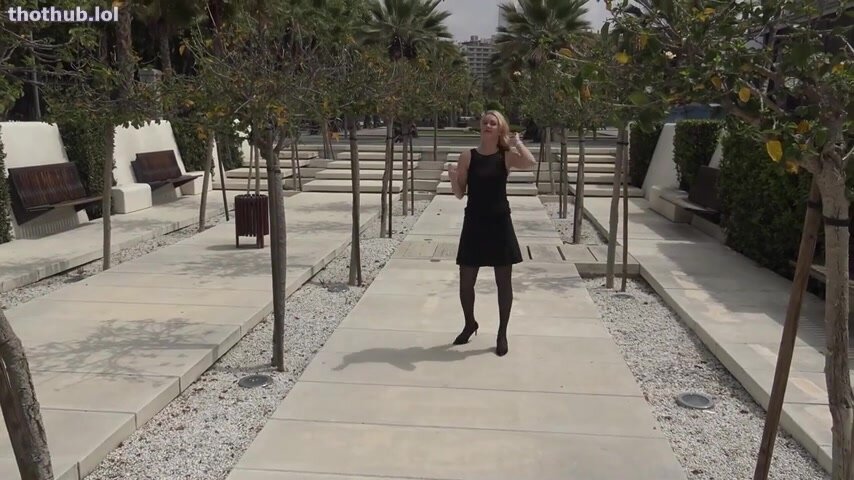 Iviroses - public park footjob, anal & squirt