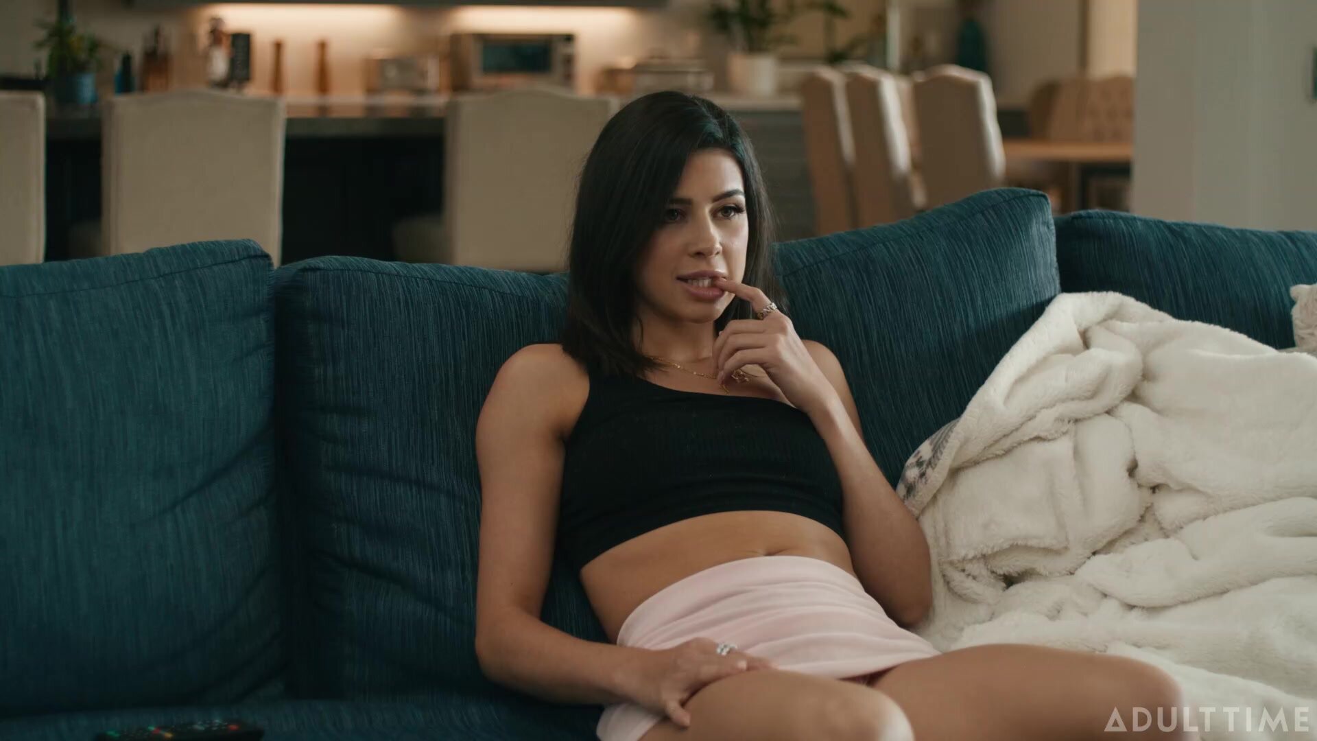 Kylie Rocket & Gal Ritchie - Television Temptation