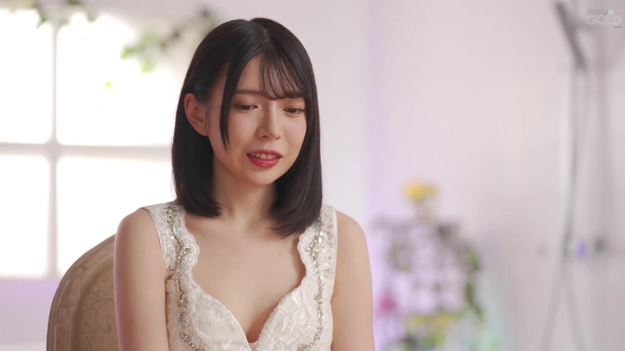MGOLD-036 Wants to Serve But Comes Too Fast — Sensitive Soapland First Experience Leia Anemiya