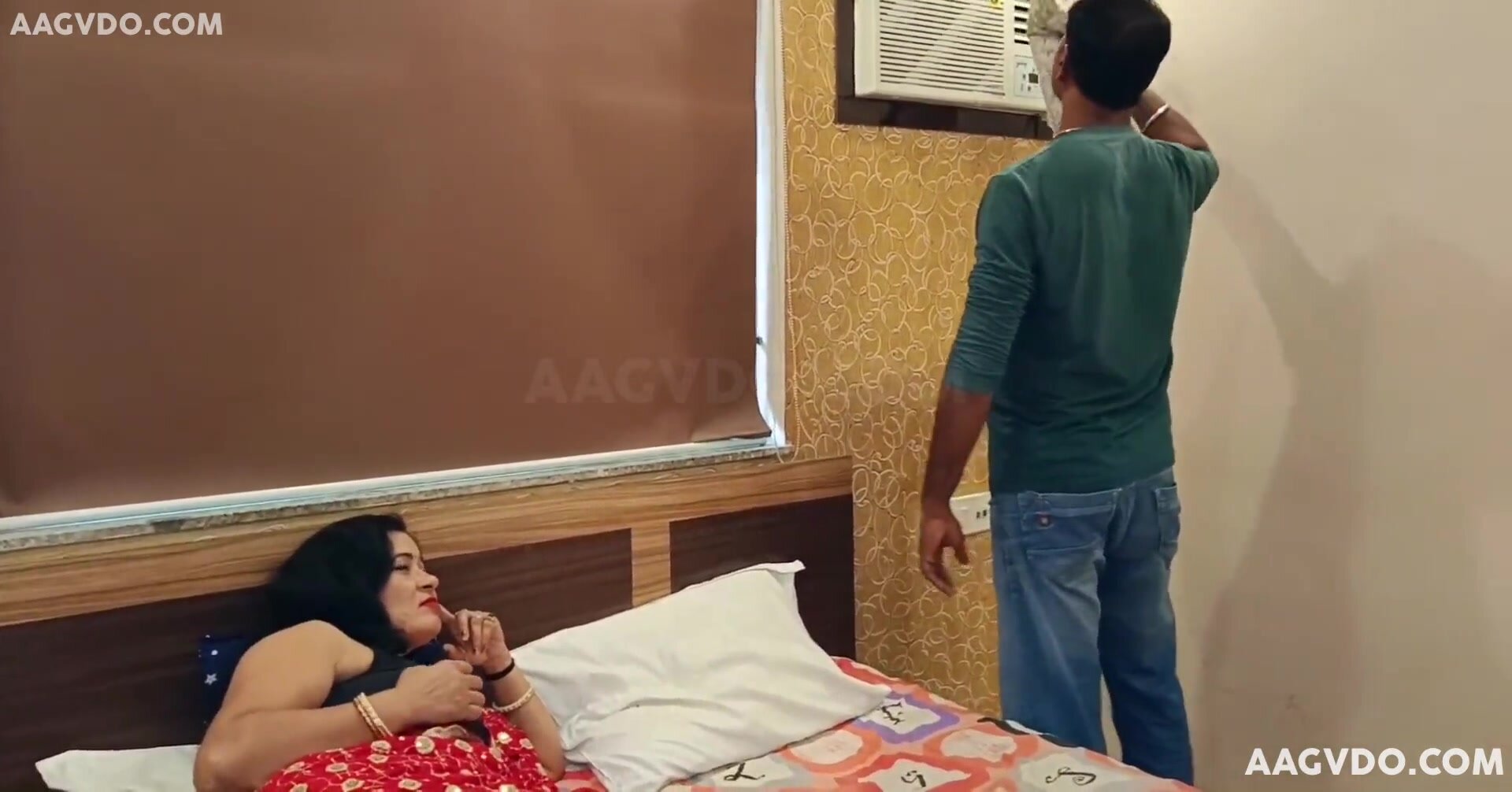 Rich Wife Uncut (2025) Hindi Hot Short Film
