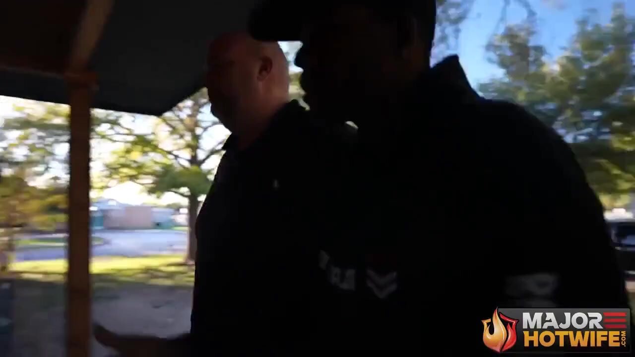 Jessica Jax and Rome Major - Jiggly Jessica
