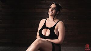 HogTied - Sarah Arabic