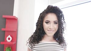 Brazilian Bruna Santos only wants cock in her mouth and ass