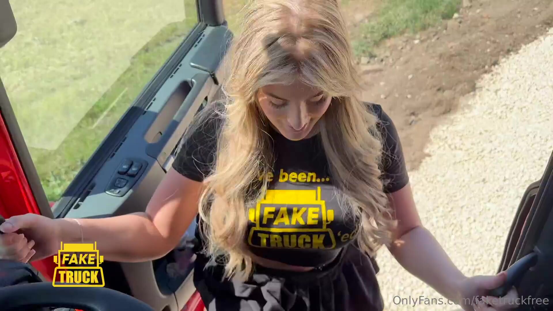 Fake Truck & Sophia Isabella - OnlyFans