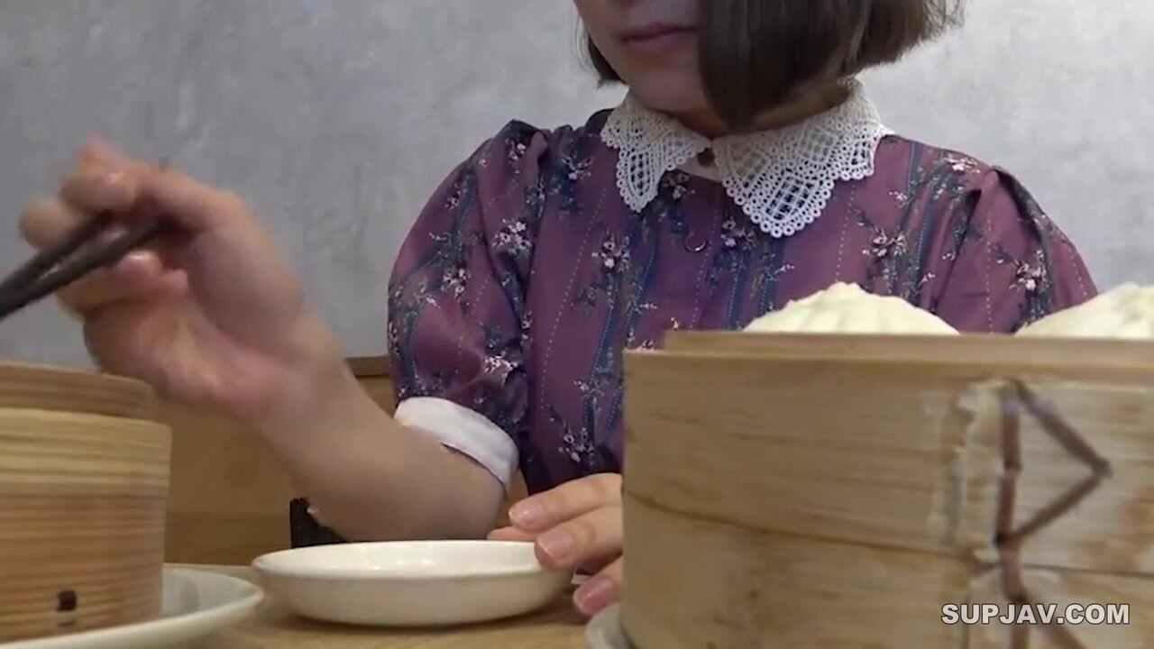 We Will Teach An Innocent Slender Girl With Small Breasts Who Just Came From The Countryside How To Have Adult Creampie Sex!