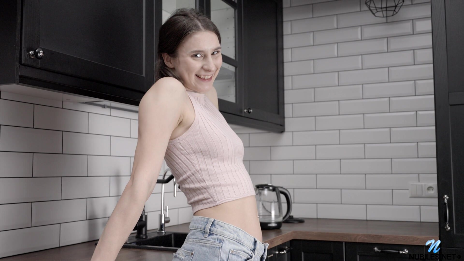 Nubiles - Jane White Juice Me