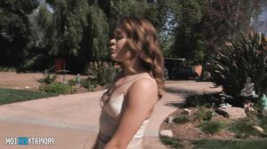 Katie Kush - Reminds Me Of Home in 4K