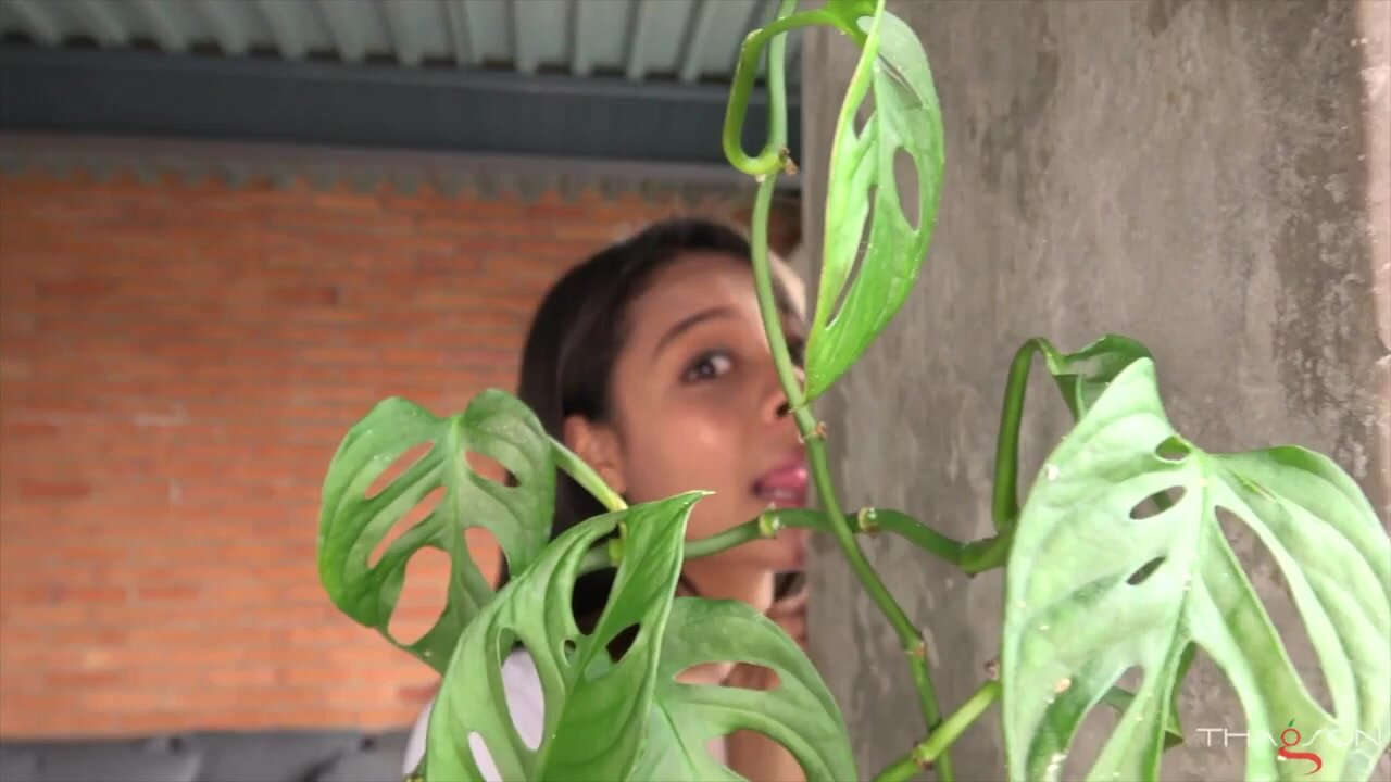 Maria Antonia Alzate's pussy is stretched out by Nacho's thick cock in HD