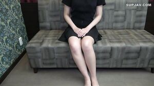 [First Time Shooting] A Beautiful Woman Blooming In A Workplace Full Of Men Is A Pure Girl With Only One Sexual Partner. A Large Amount Of Semen Is Ejaculated Into Her Inexperienced Sensitive Body And Shy Appearance.